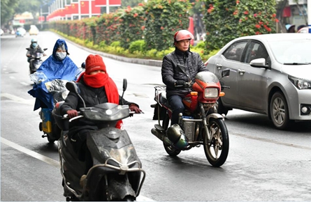 雨夾雪，冷冷冷